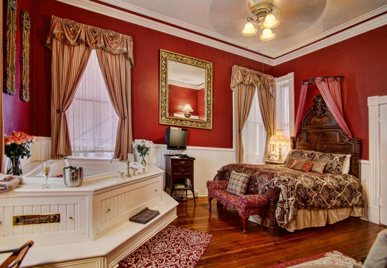 McMillan Inn Savannah Esterno foto