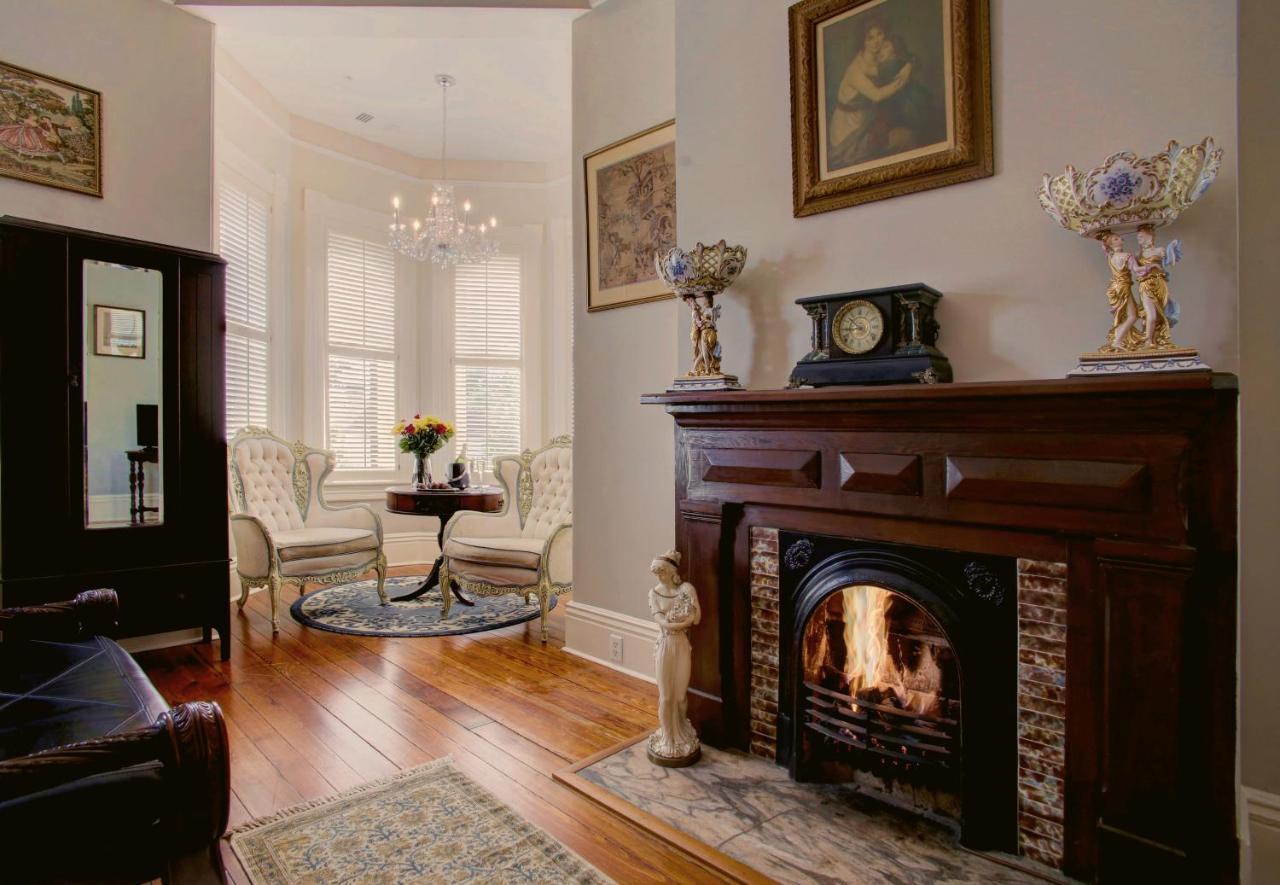 McMillan Inn Savannah Esterno foto