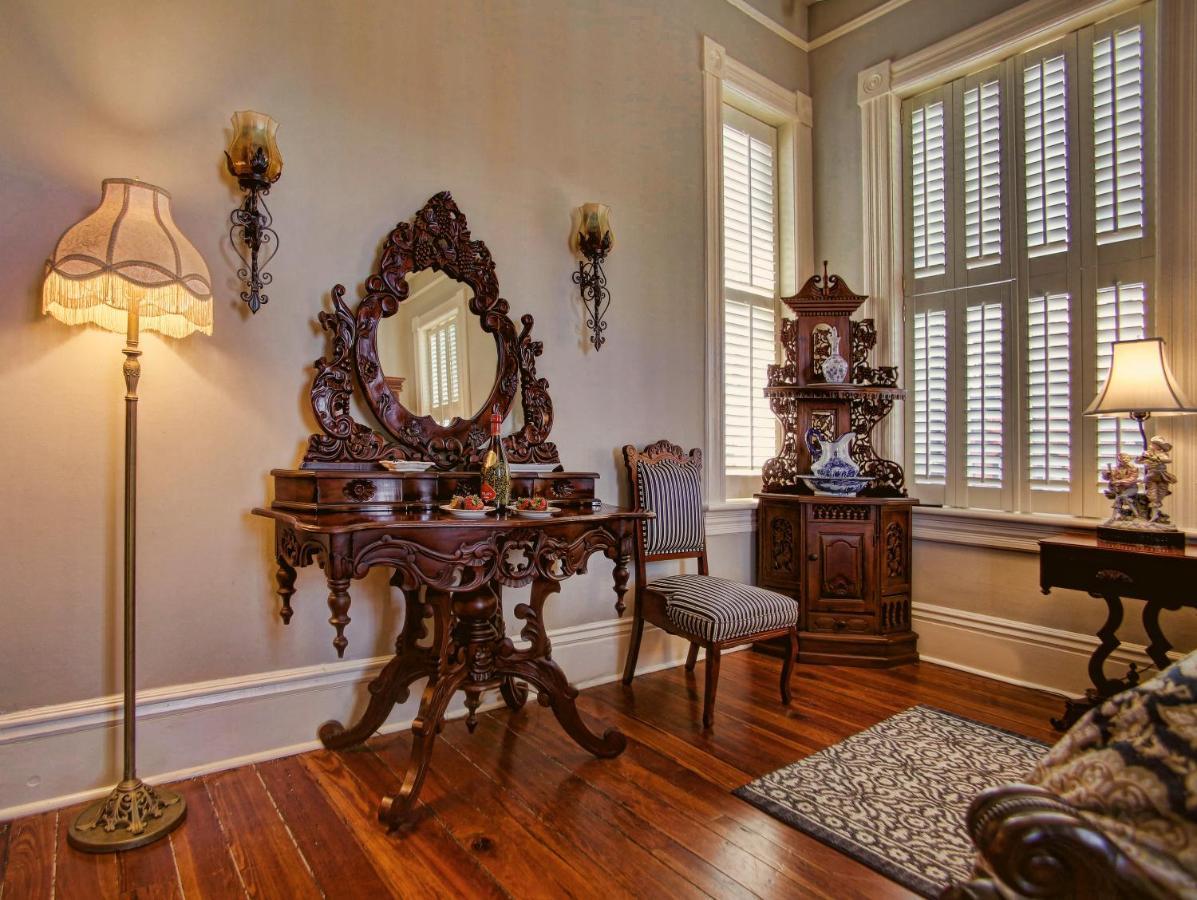 McMillan Inn Savannah Esterno foto