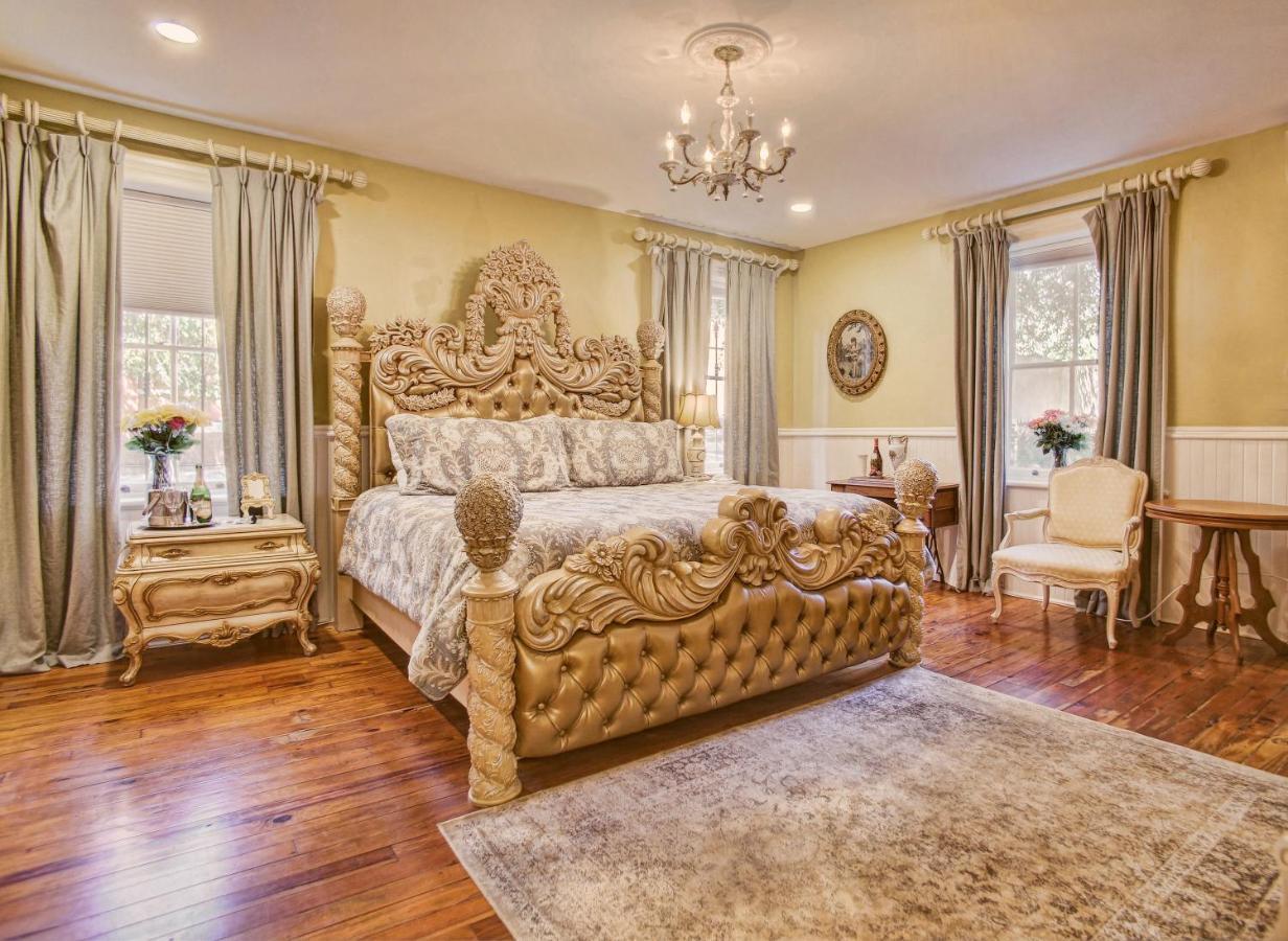 McMillan Inn Savannah Esterno foto