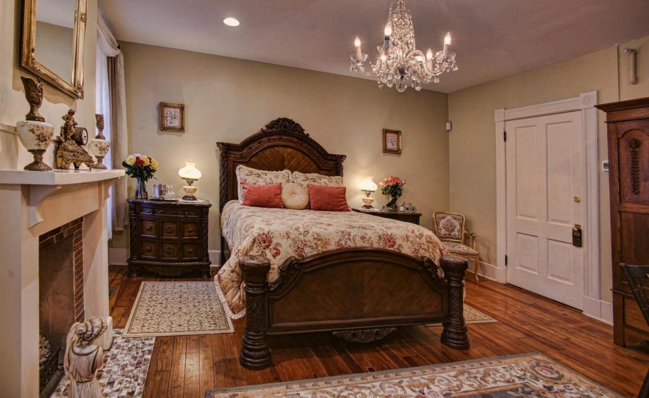 McMillan Inn Savannah Esterno foto