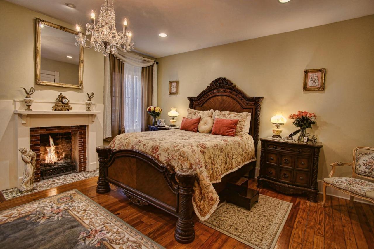 McMillan Inn Savannah Esterno foto