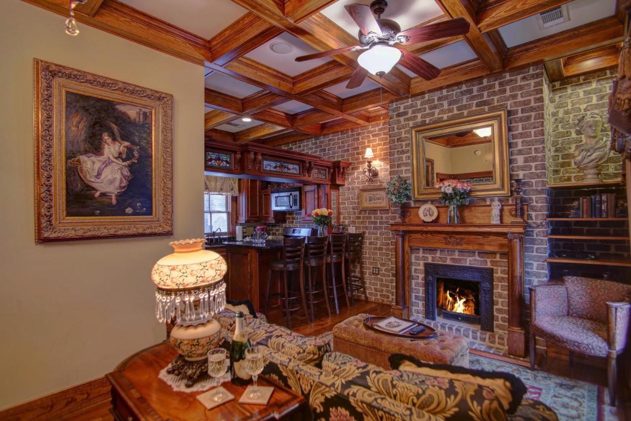 McMillan Inn Savannah Esterno foto
