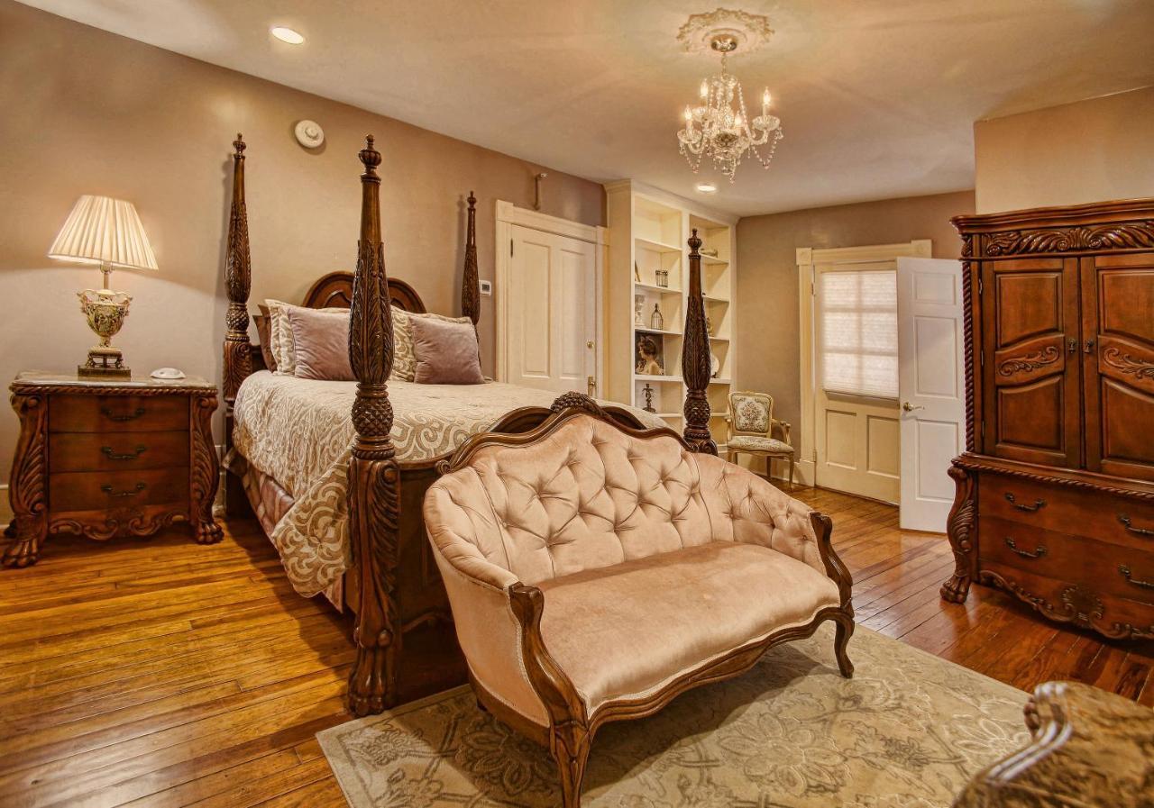 McMillan Inn Savannah Esterno foto